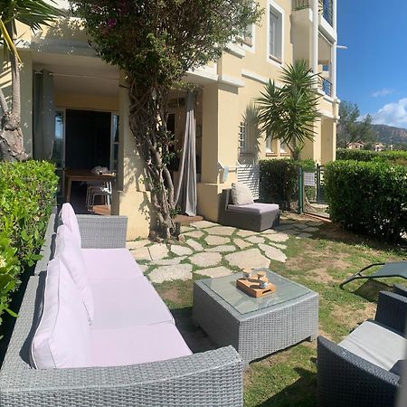 T2 En Rez De Jardin Privatif Cloture , Cap Esterel Pierre Et Vacances ,Piscine Chauffee Des Le 05 Avril Au 02 Novembre Saint-Raphaël 외부 사진