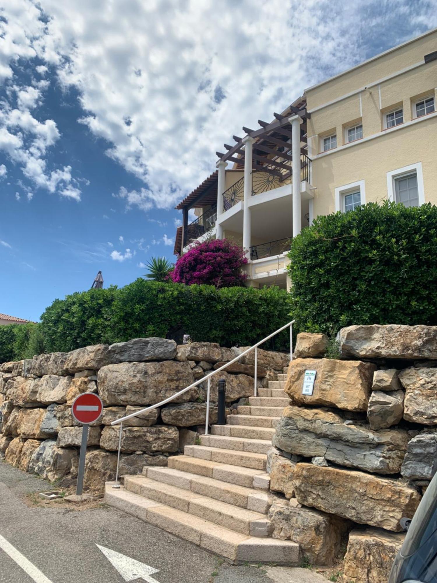 T2 En Rez De Jardin Privatif Cloture , Cap Esterel Pierre Et Vacances ,Piscine Chauffee Des Le 05 Avril Au 02 Novembre Saint-Raphaël 외부 사진