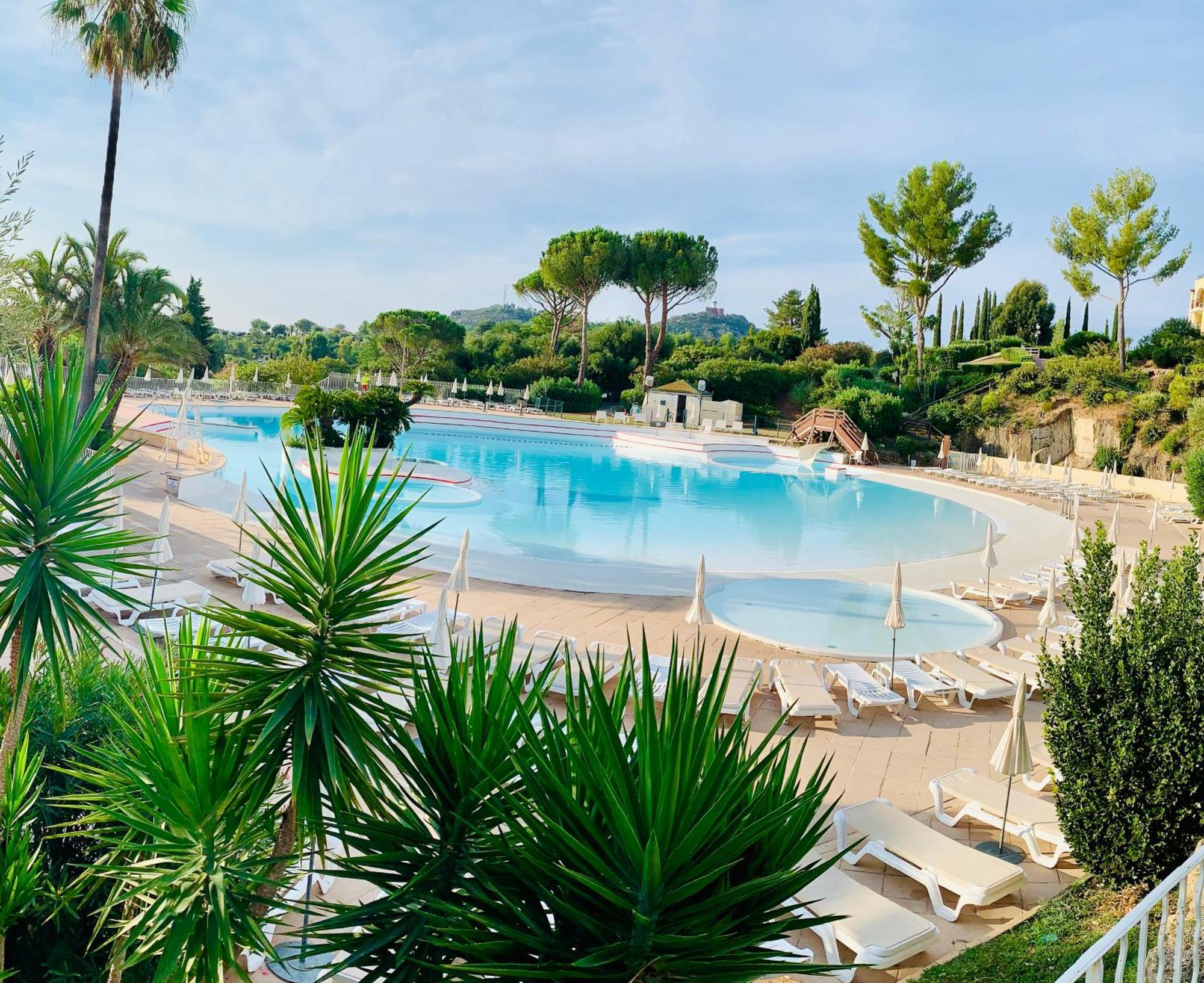 T2 En Rez De Jardin Privatif Cloture , Cap Esterel Pierre Et Vacances ,Piscine Chauffee Des Le 05 Avril Au 02 Novembre Saint-Raphaël 외부 사진