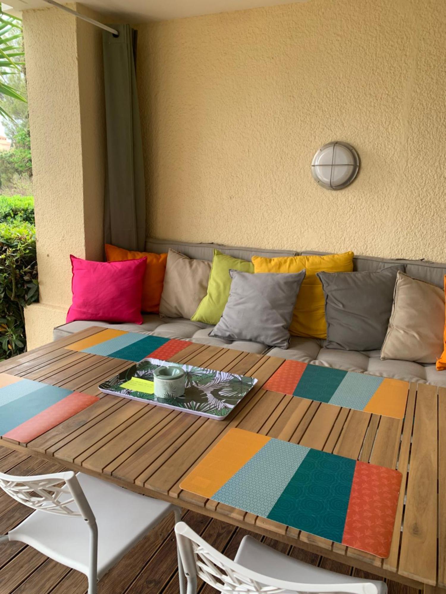 T2 En Rez De Jardin Privatif Cloture , Cap Esterel Pierre Et Vacances ,Piscine Chauffee Des Le 05 Avril Au 02 Novembre Saint-Raphaël 외부 사진